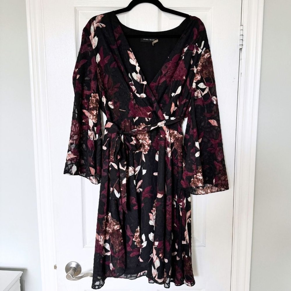 Black and purple floral dress | US 14